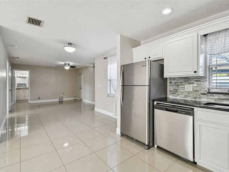 12252 Eldon Dr — Photo 29