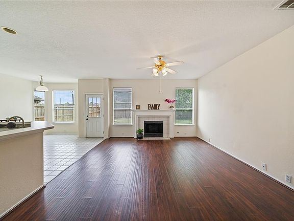 5th image of 11011 Hunting Path Ct