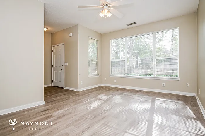 373 Smokewood Way — Photo 5