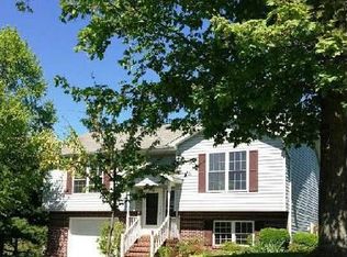 10705 Live Oak Ct, Fredericksburg, VA 22407