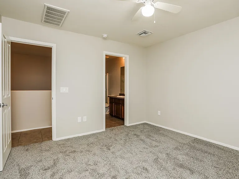 868 W Calle Arroyo Norte — Photo 11