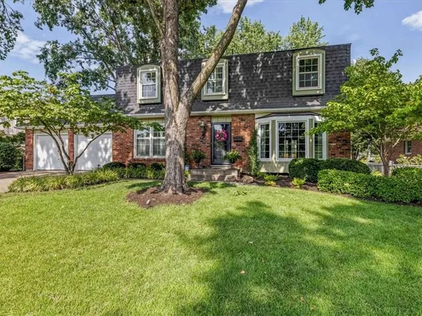 9909 Knox Dr, Overland Park, KS 66212
