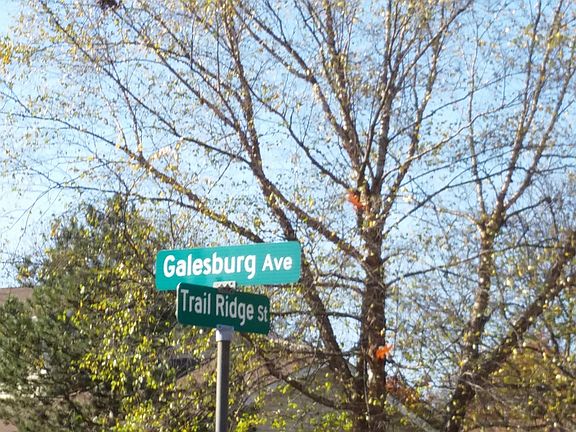 5th image of 4011 N Galesburg Ave
