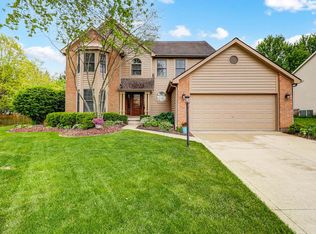 3439 Saint Charles Ln, Hilliard, OH 43026