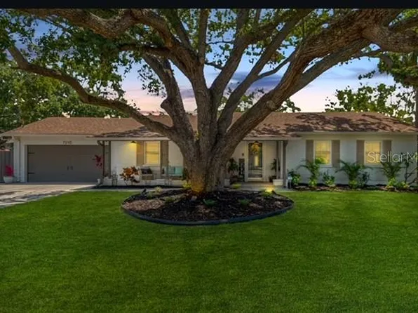 7210 S Sparkman St, Tampa, FL 33616