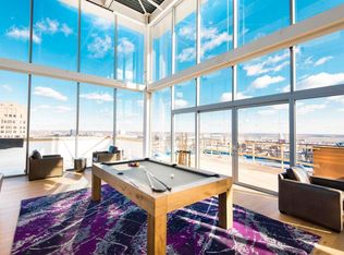 1600 Race St #25, Philadelphia, PA 19103