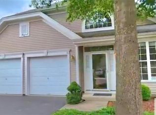 10 Honeyflower Dr, Trenton, NJ 08620
