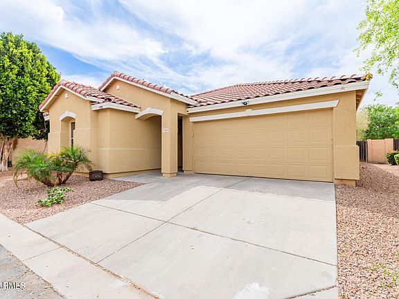 3rd image of 17033 W MARCONI Avenue