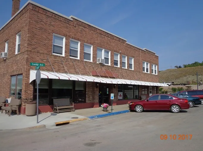 101 N Center Ave