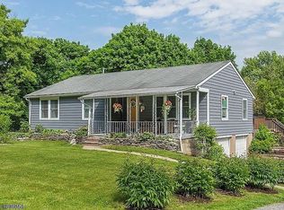 106 W End Ave, Newton, NJ 07860