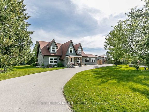 2nd image of 19 Mulock Dr