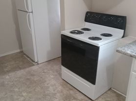 333 Cherry Dr, Dayton, OH