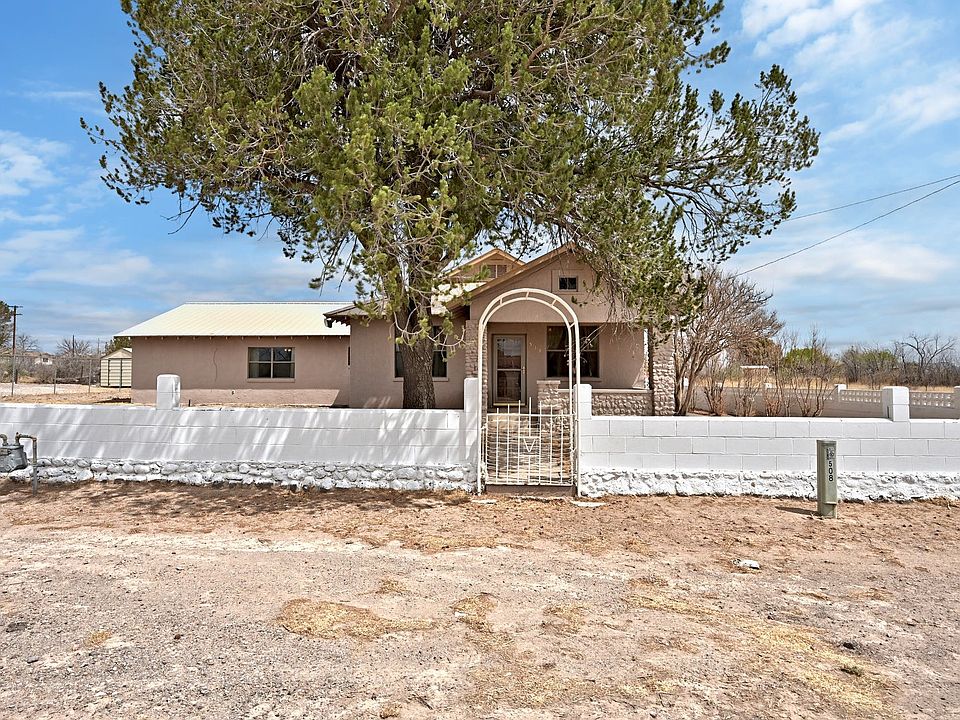1st image of 519 E Mendias St