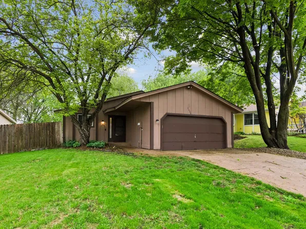 8450 Hiawatha Ave, Eden Prairie, MN 55347