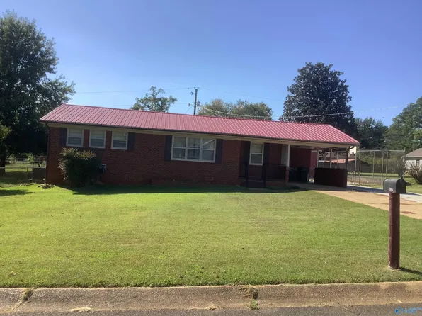 2015 Morningside Dr NW, Huntsville, AL 35810