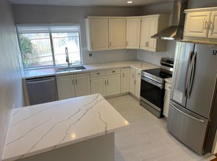 5112 Barkwood Ave, Irvine, CA 92604