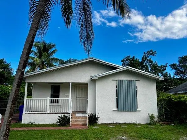 6241 NW 1st Pl, Miami, FL 33150