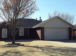 316 Jefferson Ave NW, Piedmont, OK 73078
