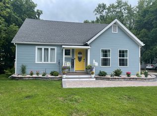 207 13th Ave, Mendota, IL 61342