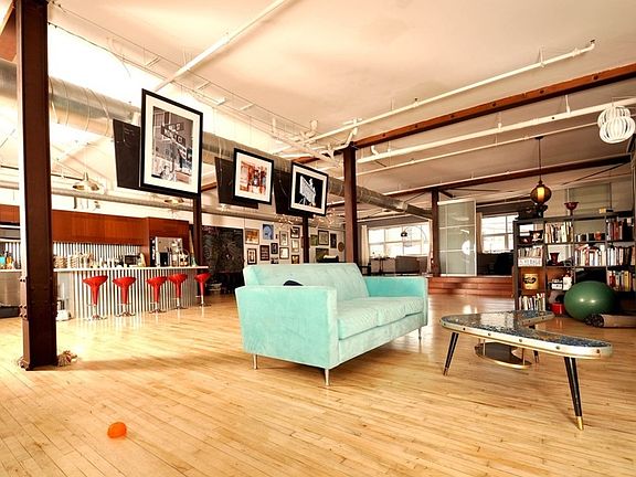 4th image of 500 Molino St APT 217
