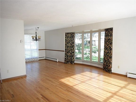 5th image of 5126 Hampton Dr