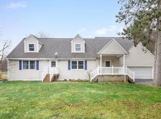 4833 W Red Pine Dr, Grant, MI 49327