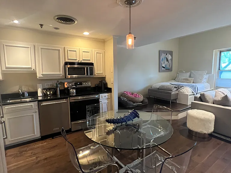 416 Commonwealth Ave #112 — Photo 13