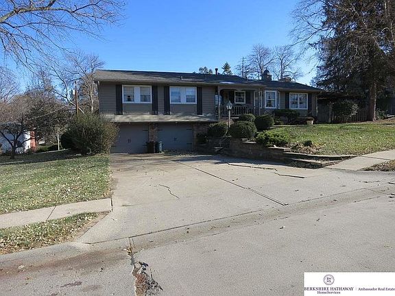 2nd image of 3417 S 115th Ave