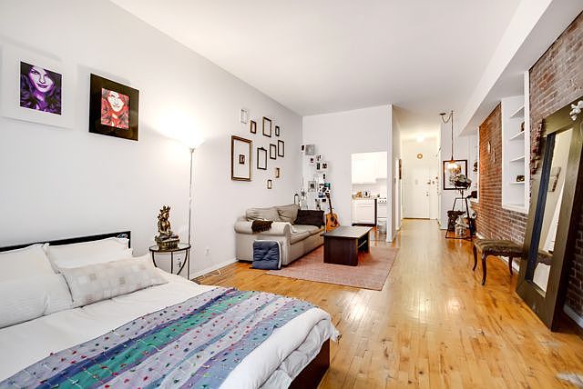 2nd image of 320 E 65th St APT 423