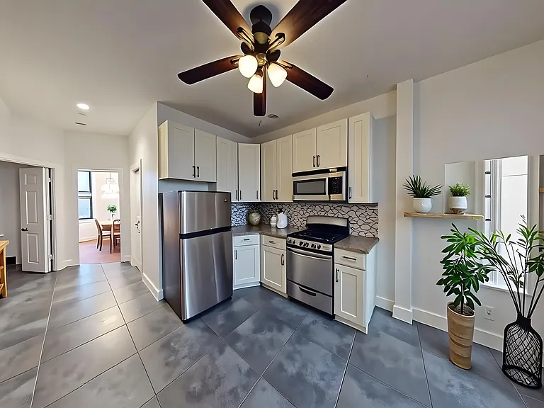 290 Harman St #2LL — Photo 1