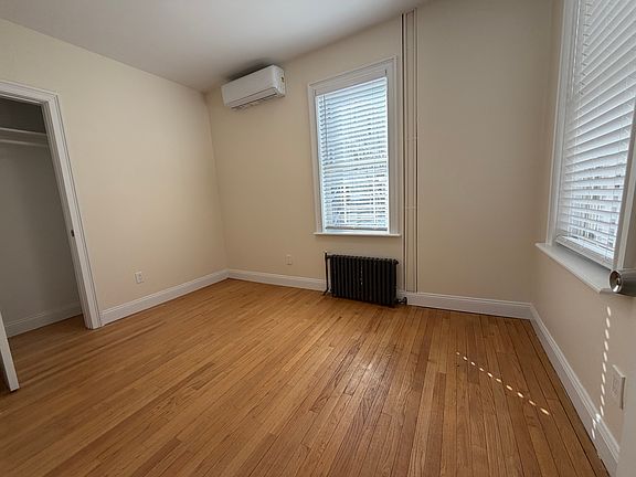 5th image of 125 Robin Rd
