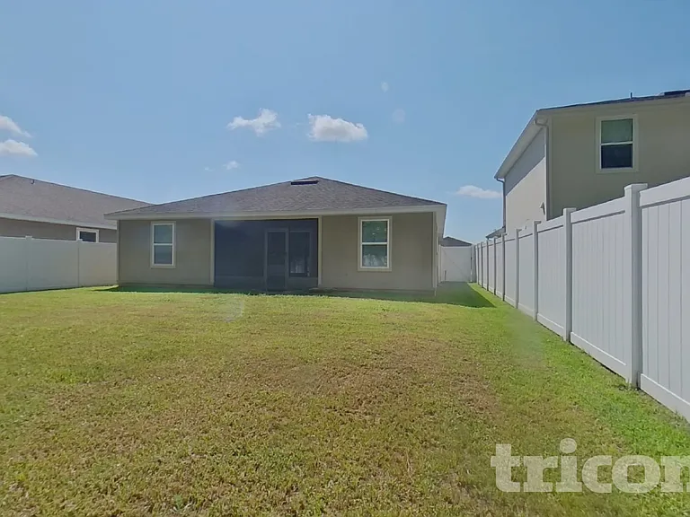 77094 Crosscut Way — Photo 17