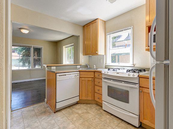 1503-1513 20th Street Kitchen