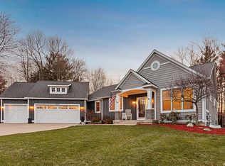 16359 W Willow Dr, Spring Lake, MI