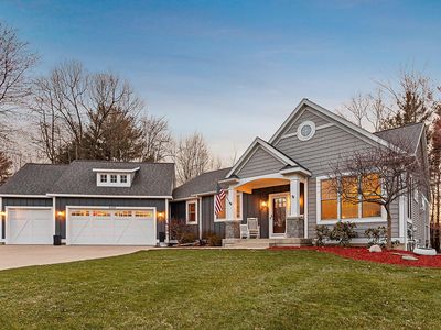 16359 W Willow Dr, Spring Lake, MI, 49456