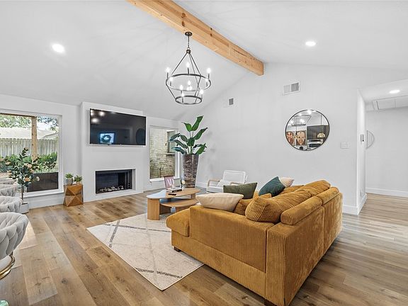 5th image of 3811 Wood Stone Walk Dr
