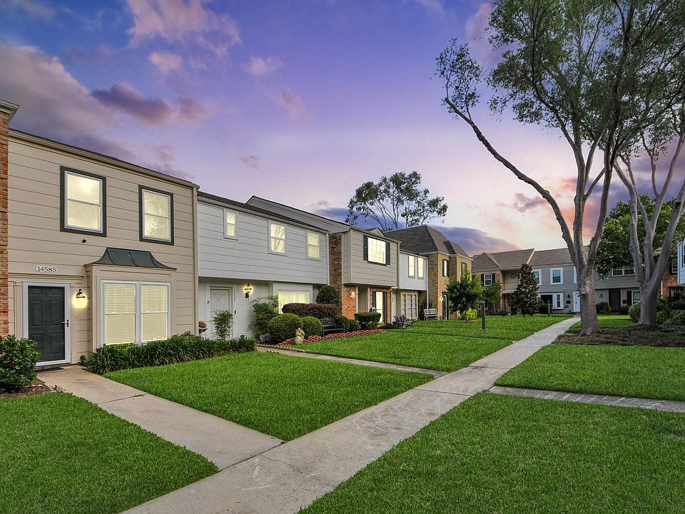 1st image of 14585 Misty Meadow Ln