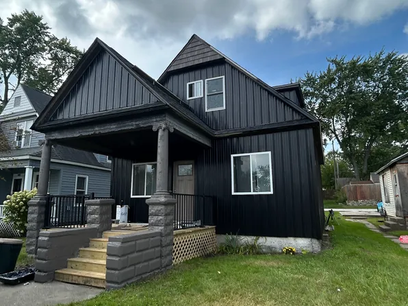 1711 24th St, Port Huron, MI 48060