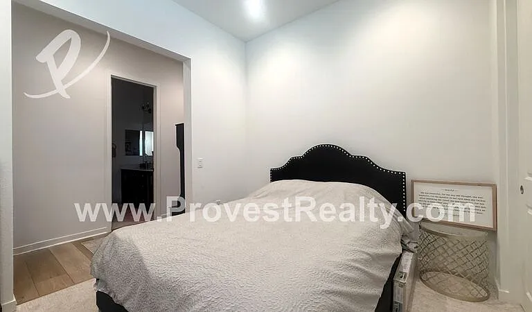 6425 Castle Crags Ave — Photo 4