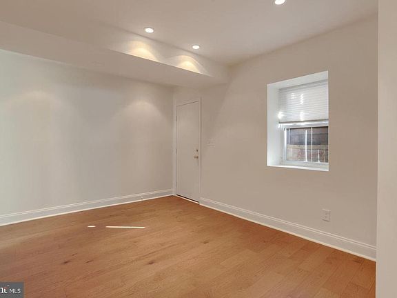 5th image of 1707 6th St NW #2