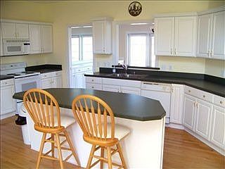 2nd image of 106 Belmont Ct