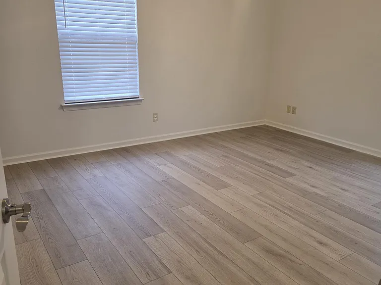 310 Nix Rd — Photo 18