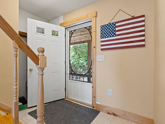 5th image of 427 Bell Hill Road