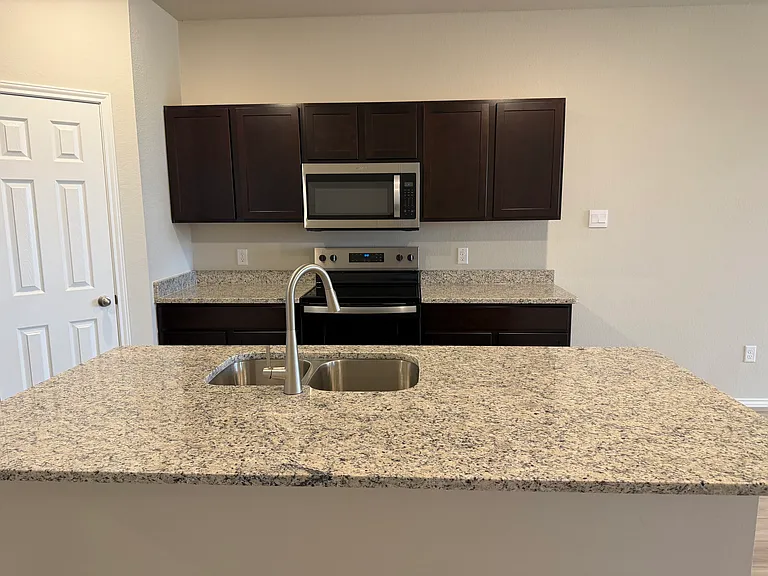 1126 Stone Valley Rd #B — Photo 9