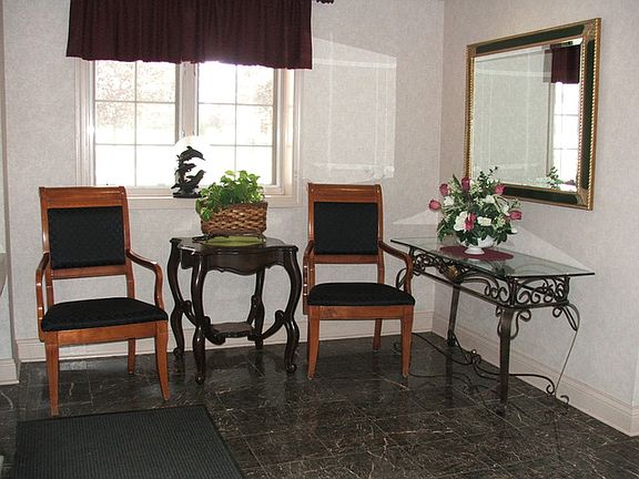 5th image of 7091 W Touhy Ave APT 404