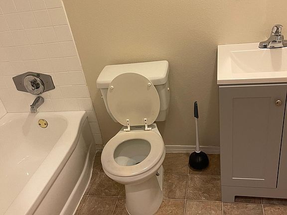 5th image of 1134 Cero Ct APT 3