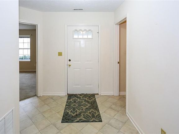 3rd image of 12104 Pepperwood Dr