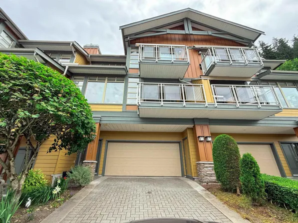 8676 Seascape Dr, West Vancouver, BC V7W 3J7
