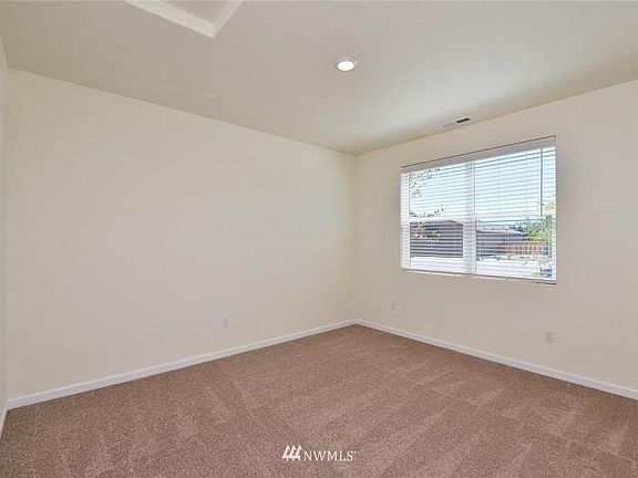 3rd image of 28416 77th Dr NW
