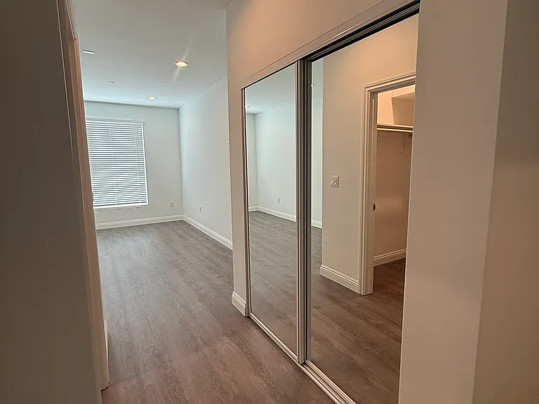 7120 Bellaire Ave #206 — Photo 6
